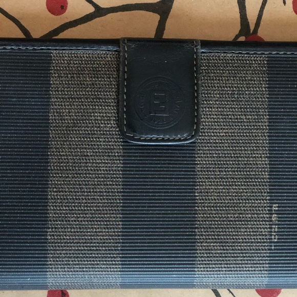 Authentic Fendi Pequin stripe long wallet - Picture 4 of 14